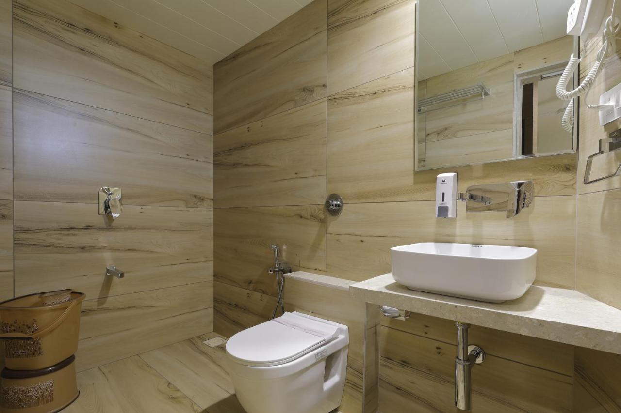 Hotel Elysian Residency
